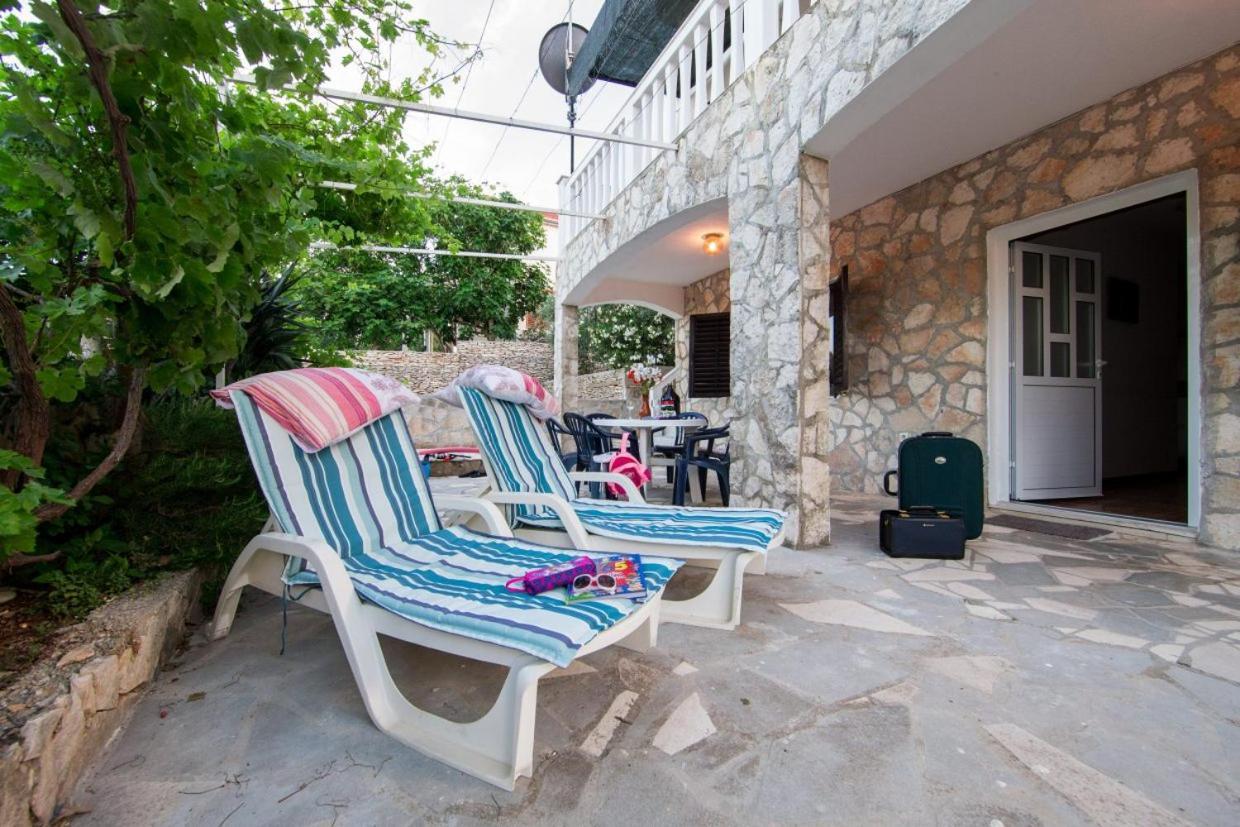 Silver Beach Apartments 비스 외부 사진